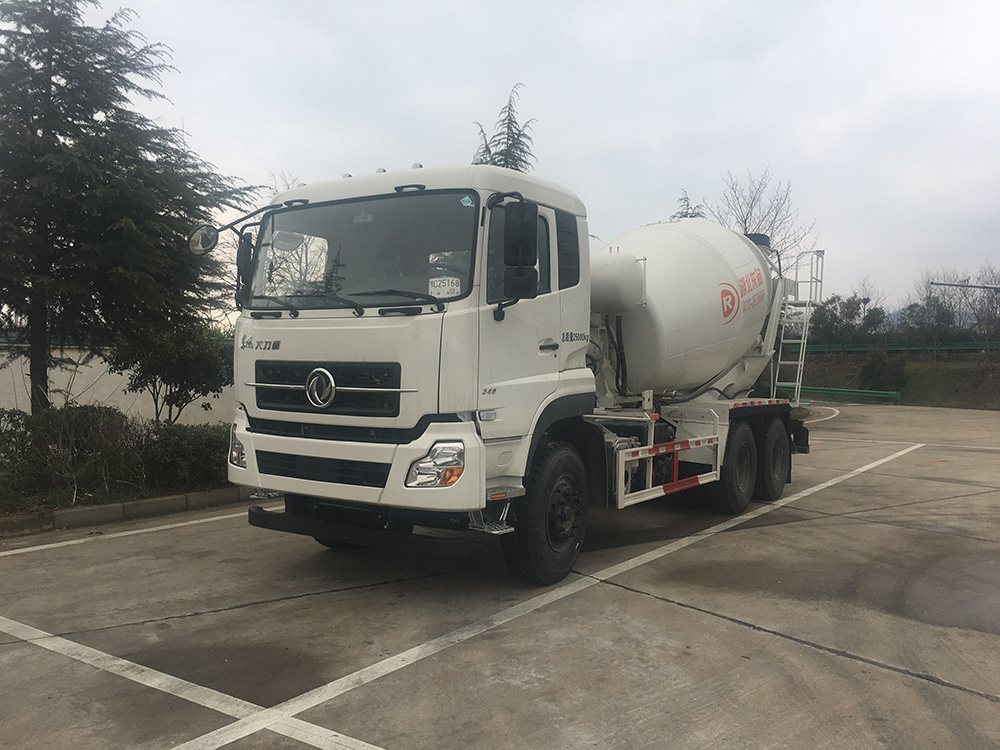 Concrete mixer truck    WSH5310GJBD1