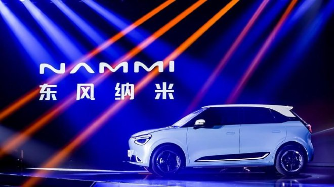 新能源电动汽车--东风纳米01